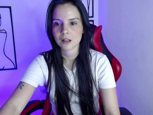 MiaRobinn