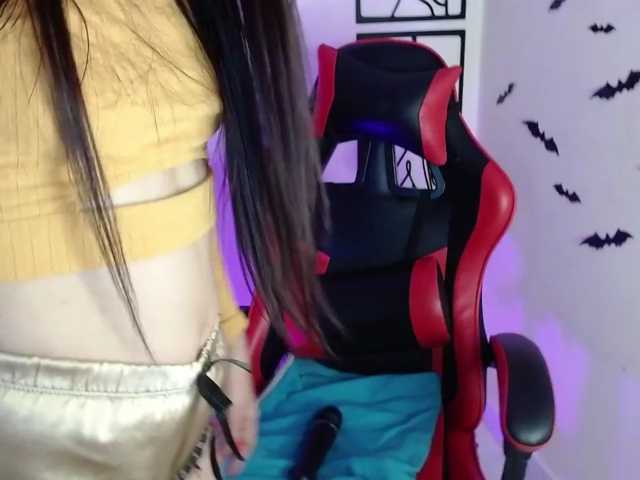 MiaRobinn