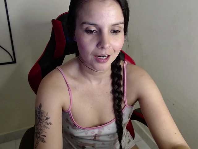 MiaRobinn