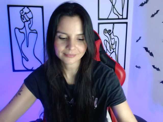 MiaRobinn