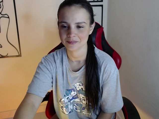 MiaRobinn