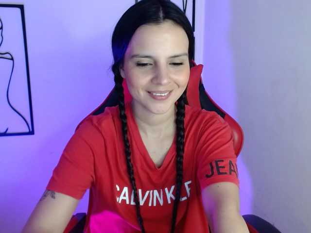 MiaRobinn
