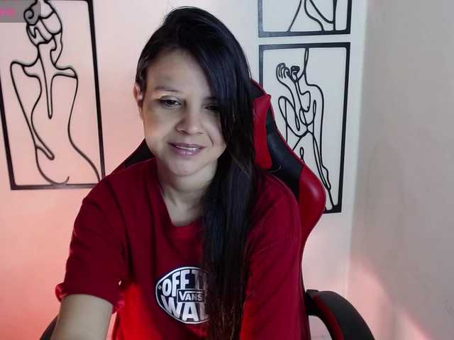 MiaRobinn