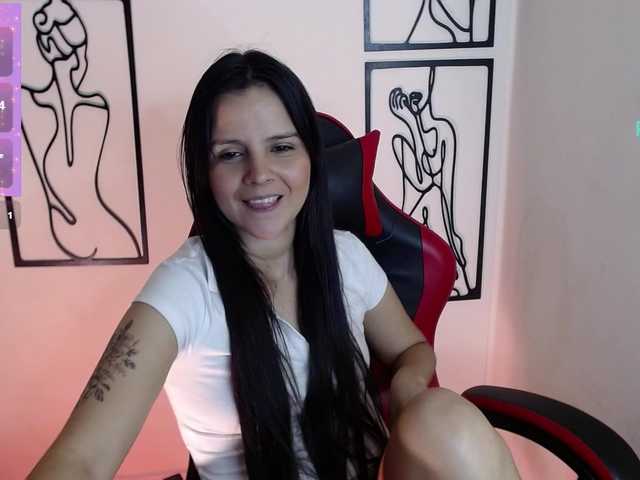 MiaRobinn
