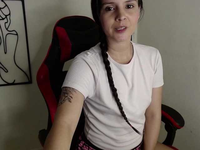 MiaRobinn