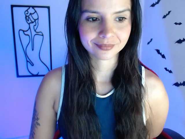 MiaRobinn live cam preview