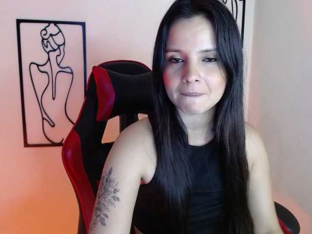 MiaRobinn