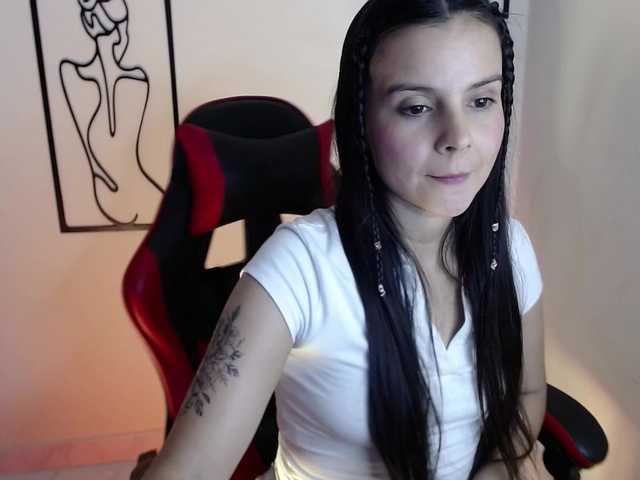MiaRobinn