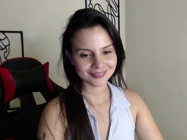 MiaRobinn