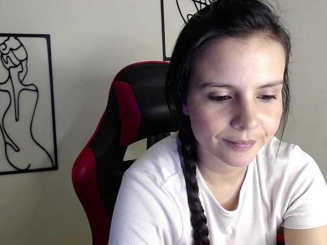 MiaRobinn