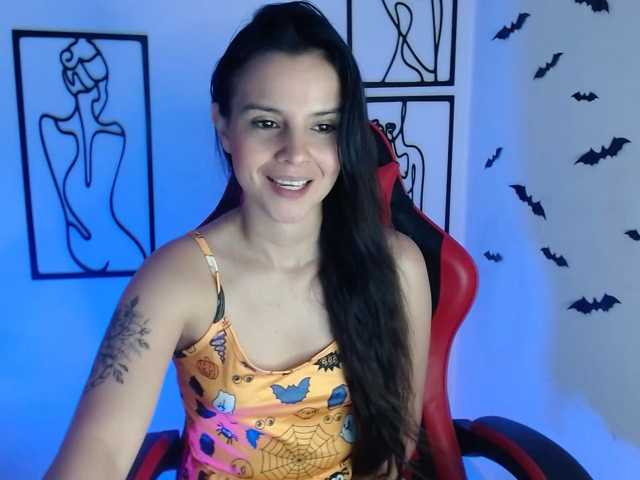 MiaRobinn