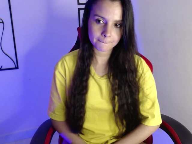 MiaRobinn