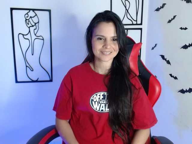 MiaRobinn