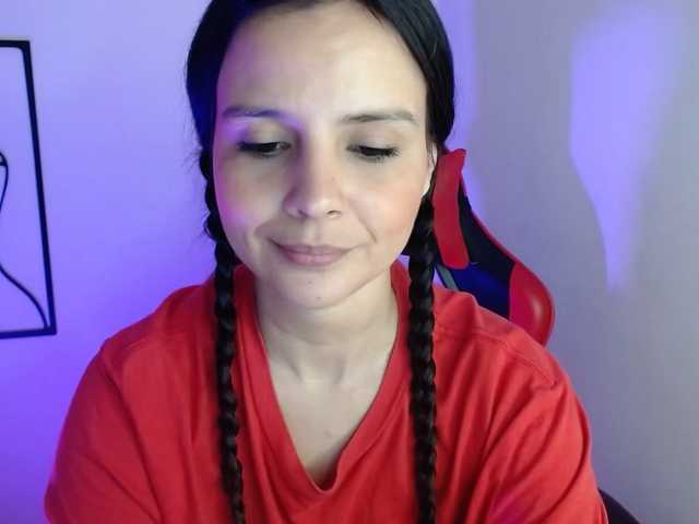 MiaRobinn
