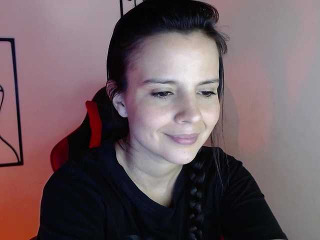 MiaRobinn