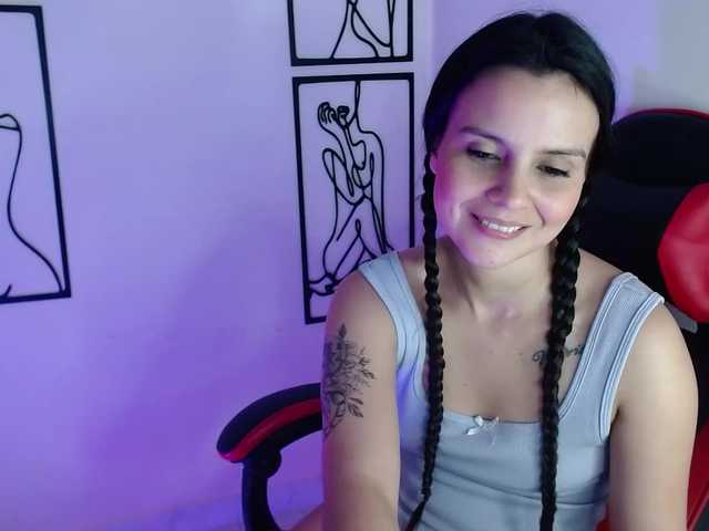 MiaRobinn