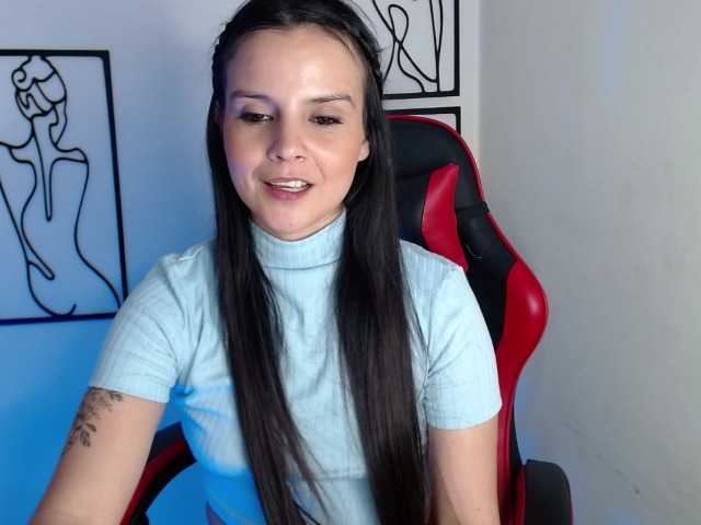 MiaRobinn