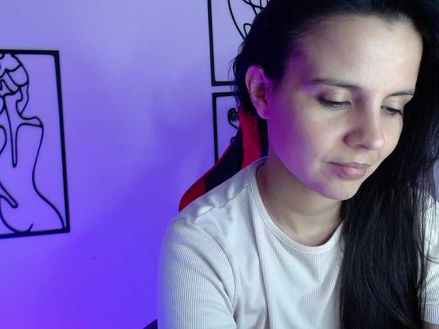 MiaRobinn