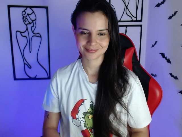 MiaRobinn