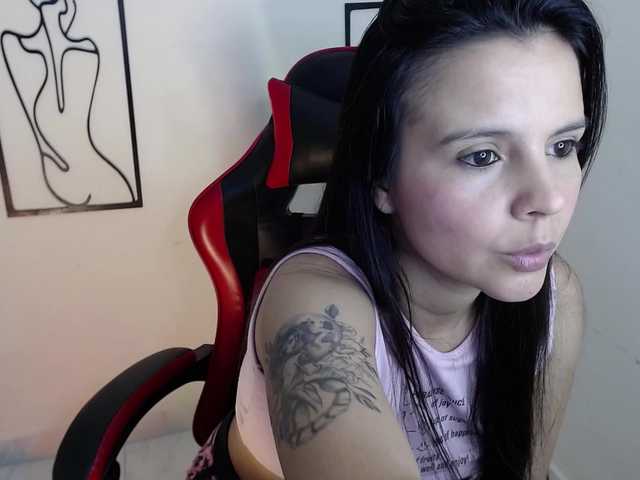 MiaRobinn