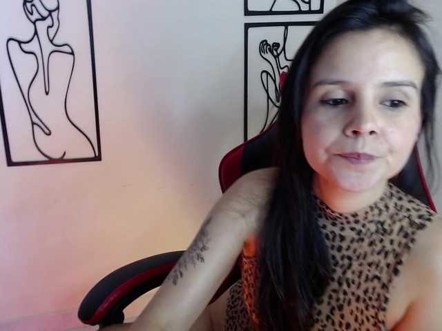 MiaRobinn