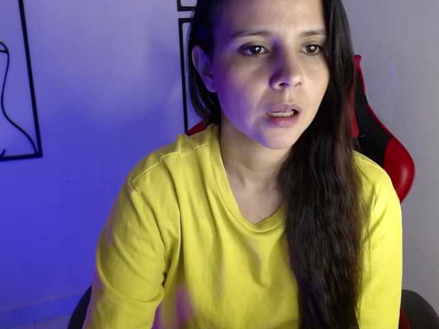 MiaRobinn