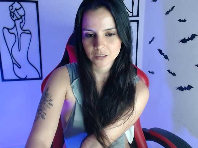 MiaRobinn