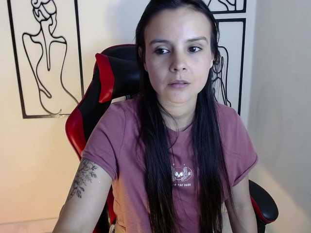 MiaRobinn live cam on BongaCams