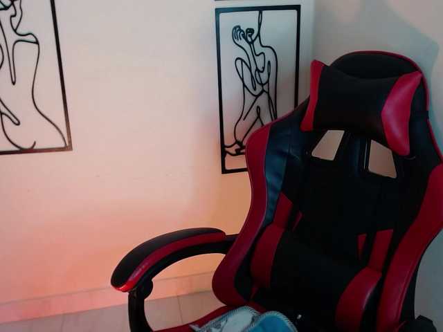 MiaRobinn