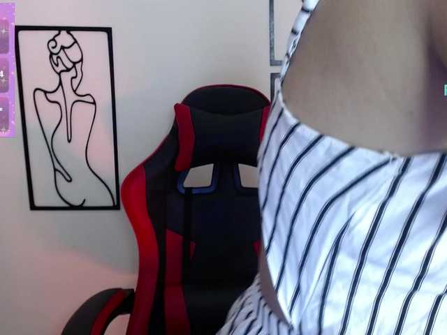 MiaRobinn live cam on BongaCams