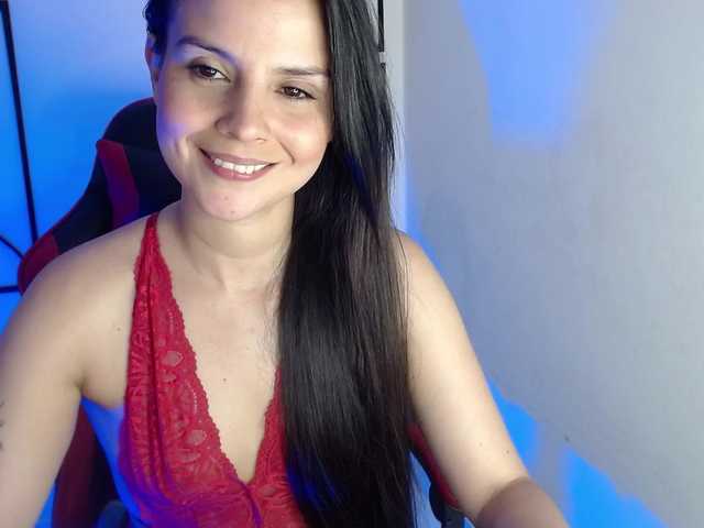 MiaRobinn