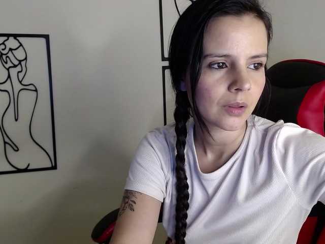 MiaRobinn