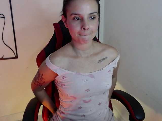 MiaRobinn
