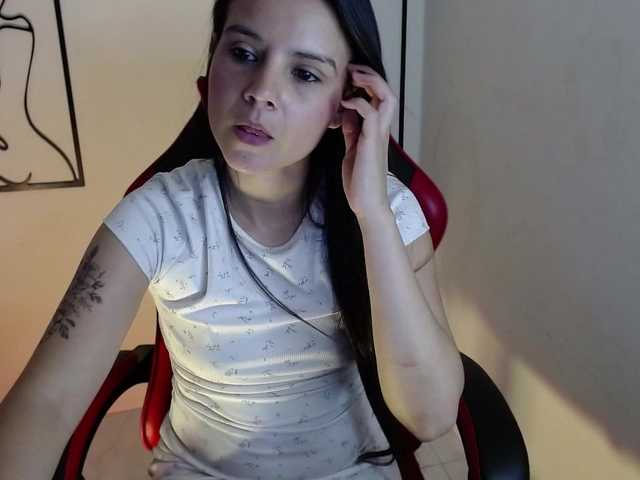 MiaRobinn