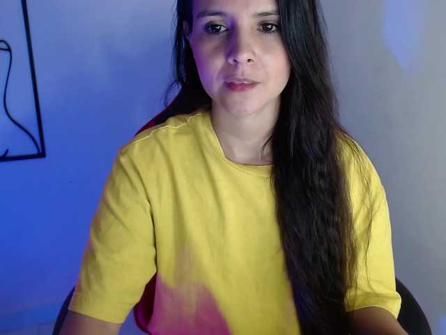 MiaRobinn