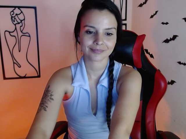 MiaRobinn