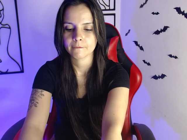 MiaRobinn