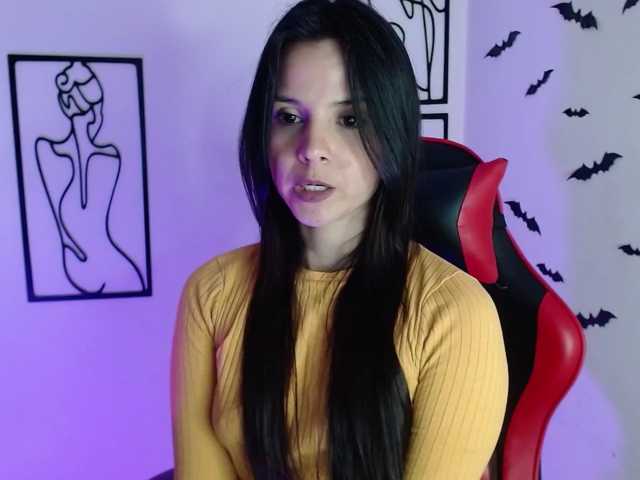 MiaRobinn