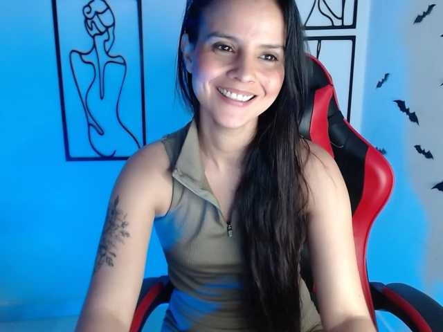 MiaRobinn