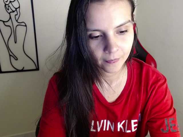 MiaRobinn
