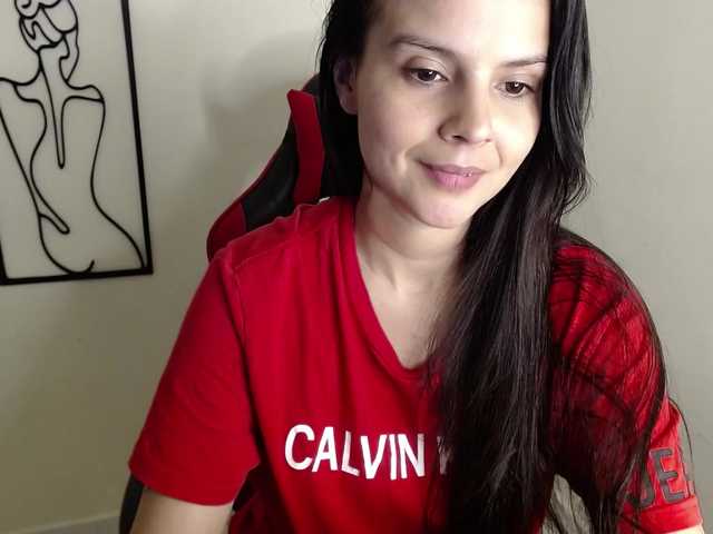 MiaRobinn