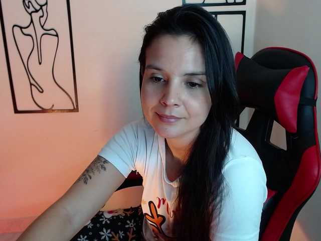MiaRobinn