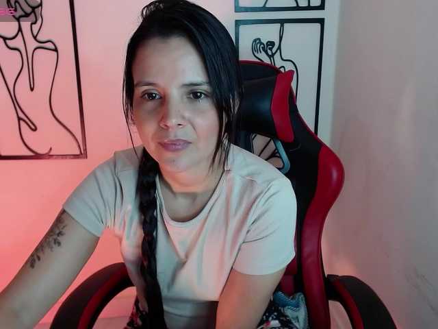 MiaRobinn
