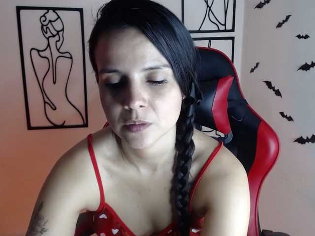 MiaRobinn