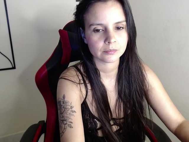 MiaRobinn