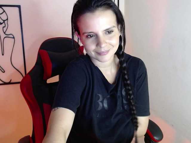 MiaRobinn