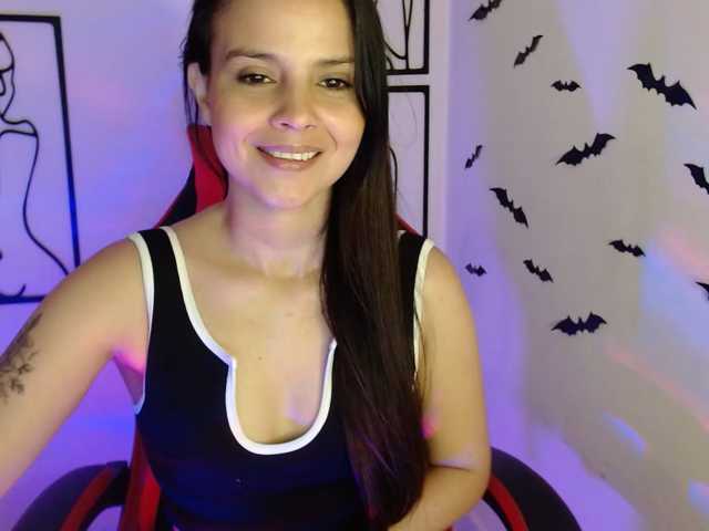 MiaRobinn