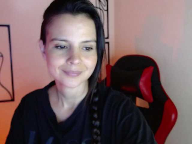 MiaRobinn