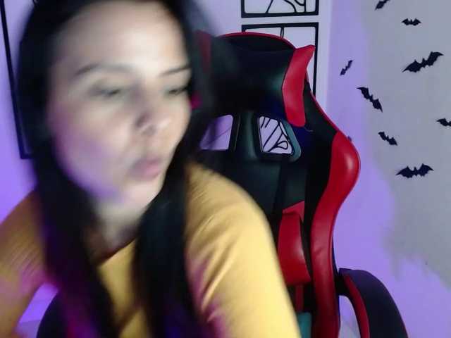 MiaRobinn