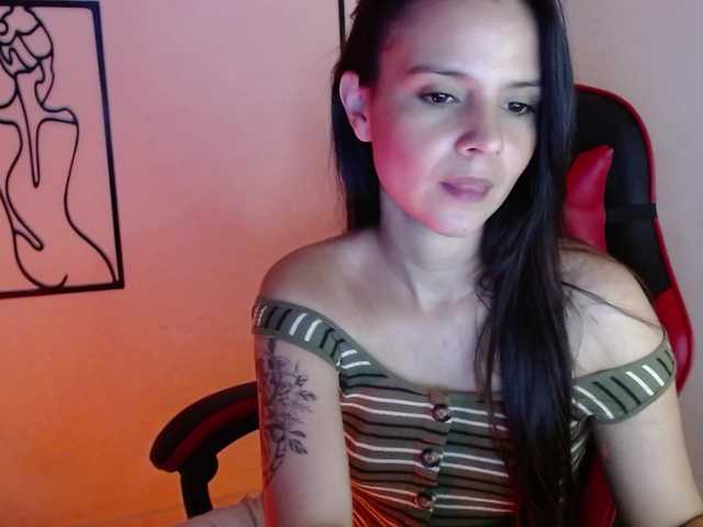 MiaRobinn